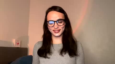 Mary online show from November 13, 7:49 pm