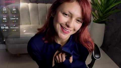 Snapshot of mary_luxx_tp chatting on October 18, 2:10 pm mary_luxx_tp online show from October 18, 2:10 pm