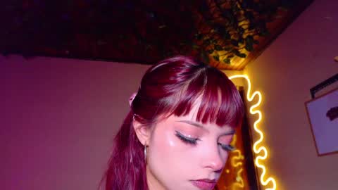     online show from May 11, 7:48 am