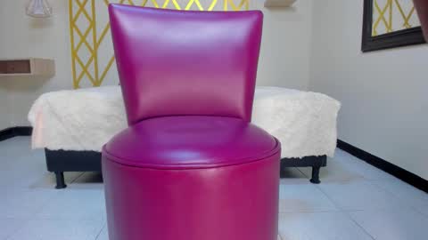   online show from November 21, 1:53 pm