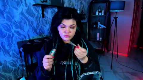 Mary online show from November 23, 2:31 am