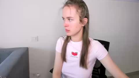 Mari online show from March 13, 7:33 am