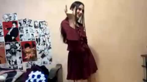 Kira online show from November 17, 4:53 pm