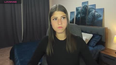 Mary online show from February 9, 4:29 pm