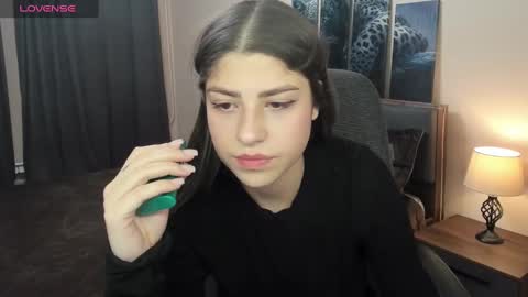 Mary online show from December 2, 5:21 pm