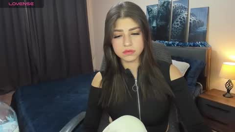 Mary online show from January 7, 4:05 pm