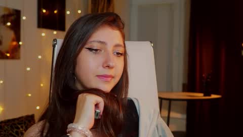 Snapshot of marymillerr chatting on September 20, 11:02 am Mary Miller online show from September 20, 11:02 am