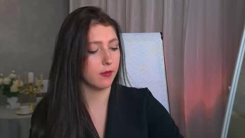 Snapshot of marymillerr chatting on October 10, 1:06 pm Mary Miller online show from October 10, 1:06 pm