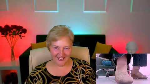 Snapshot of marymogan chatting on October 2, 12:59 pm marymogan online show from October 2, 12:59 pm