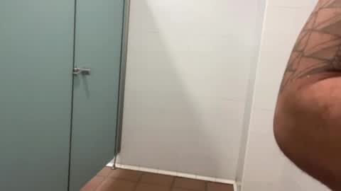 masachusset online show from April 2, 4:03 pm