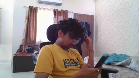 Mask Boy online show from October 2, 4:22 am