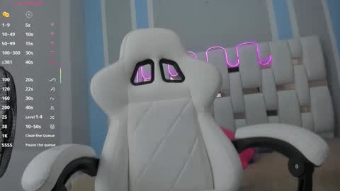 Scarlet  online show from December 22, 6:58 pm