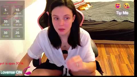 Snapshot of massageofyourlife chatting on February 15, 7:28 pm Queeny Kathy  Online at 2030 MEZ Sunday  Wednesday online show from February 15, 7:28 pm