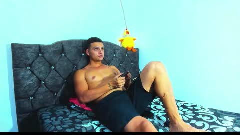 Massimo online show from February 9, 1:53 am