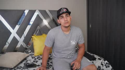 massimo_vidal online show from September 24, 12:34 pm