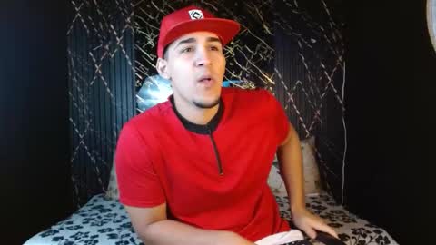 massimo_vidal online show from February 8, 2:20 pm