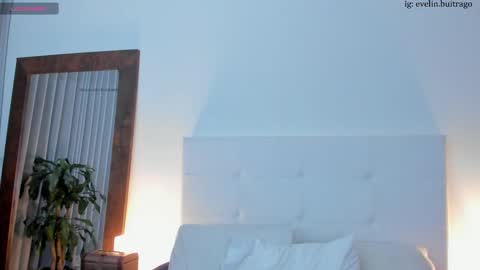 Eve   Independent model online show from February 19, 2:01 am