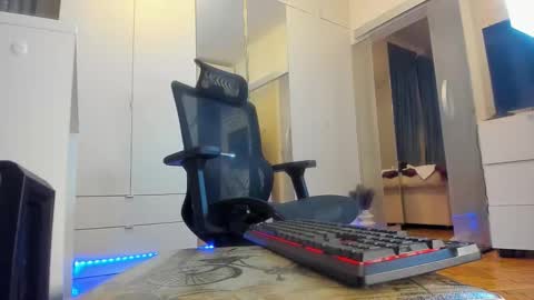 Matthew online show from October 28, 10:11 pm