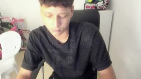 master_billy1 online show from June 18, 5:46 am