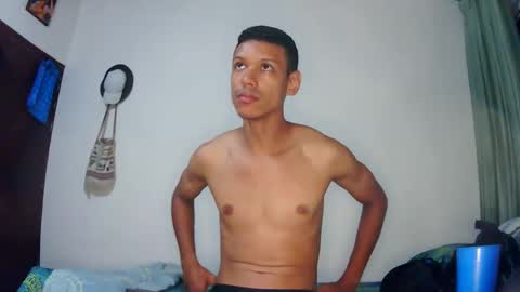 Snapshot of master_cospi96 chatting on February 22, 3:34 am Master Cospi online show from February 22, 3:34 am