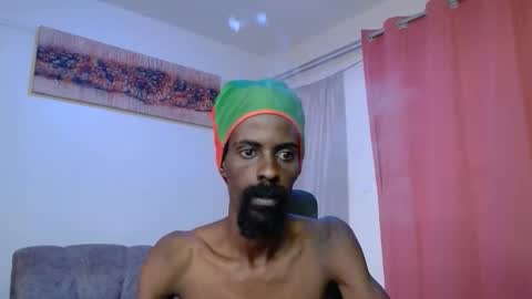 Snapshot of masterr_bate chatting on September 24, 9:38 am Marl online show from September 24, 9:38 am