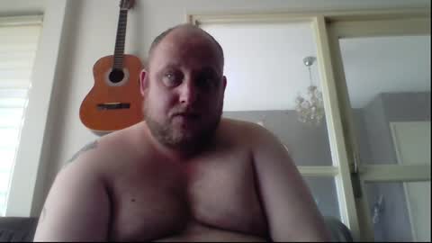 mastrubeertje1988 online show from June 18, 8:31 am