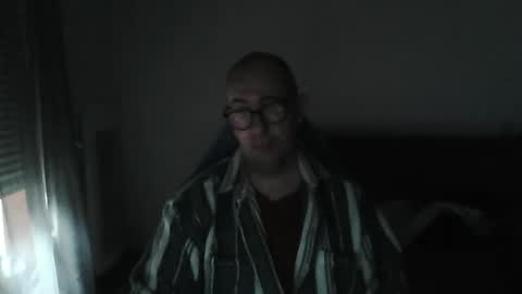 mat11efou online show from November 14, 9:33 am