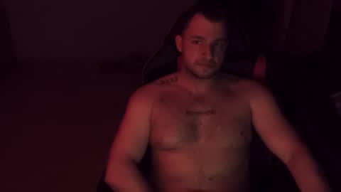 Lucas online show from May 9, 2:06 am