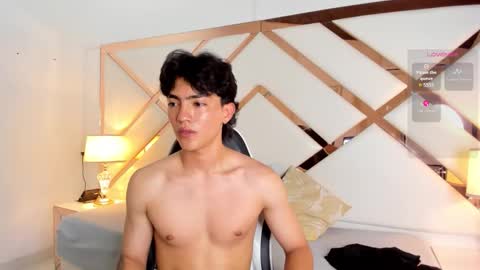 Matheus  online show from March 2, 9:32 pm