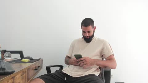 Snapshot of matheusbeard2 chatting on January 14, 6:28 pm Matheus online show from January 14, 6:28 pm