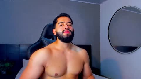 Mathew Flintt  online show from November 27, 10:06 pm