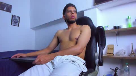 Teo online show from December 2, 10:52 pm