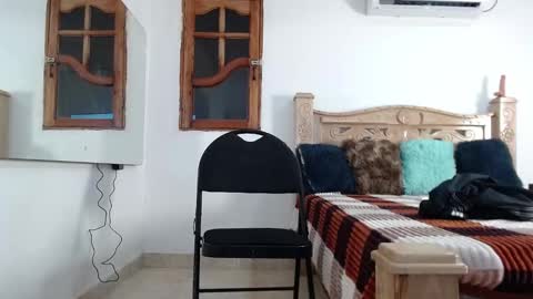 mathews__ online show from November 24, 3:05 am