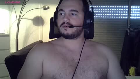 Mathou online show from December 11, 10:25 am