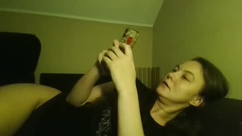 Snapshot of mati1da chatting on October 14, 11:08 pm Matild online show from October 14, 11:08 pm