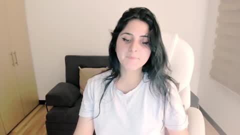 Lucia online show from January 11, 1:59 am