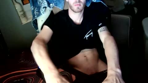 matt1q237916 online show from June 6, 2:17 am