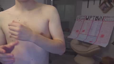 Snapshot of mattcashxxx chatting on October 8, 1:13 am Matt Cash online show from October 8, 1:13 am