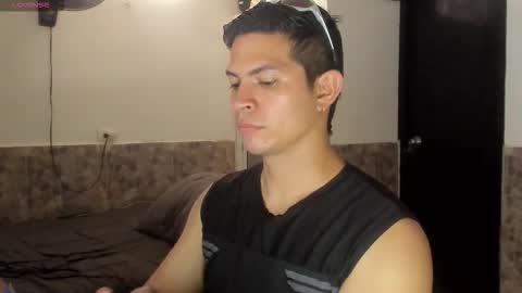Snapshot of mattcoom chatting on September 14, 4:41 pm Matt Coom Independent model online show from September 14, 4:41 pm