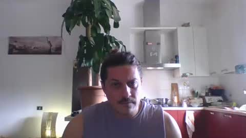 matteushh87 online show from March 8, 12:31 pm
