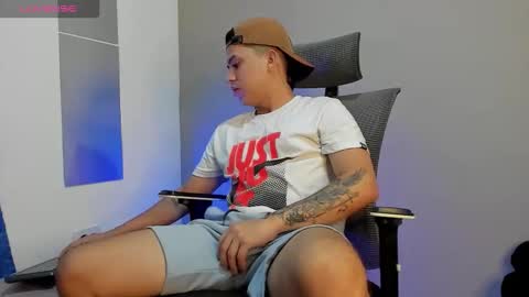 mattiwsmorris_ online show from November 17, 2:30 pm