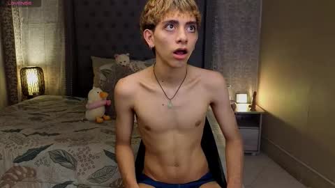 matty_spark online show from December 5, 1:53 pm