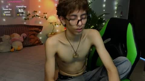 matty_spark online show from April 20, 12:52 pm