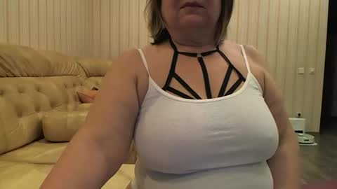 Cat online show from February 2, 3:59 am