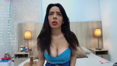 Snapshot of mature_eva chatting on February 18, 11:22 am mature_eva online show from February 18, 11:22 am