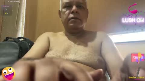 Snapshot of maturedman_44 chatting on September 28, 1:47 am DEV online show from September 28, 1:47 am