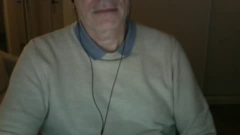 maturehotman online show from February 16, 5:59 pm