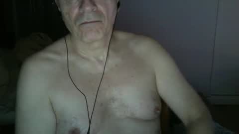 maturehotman online show from January 11, 9:25 pm