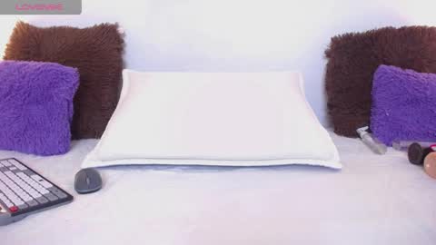 Jane online show from April 4, 2:29 am