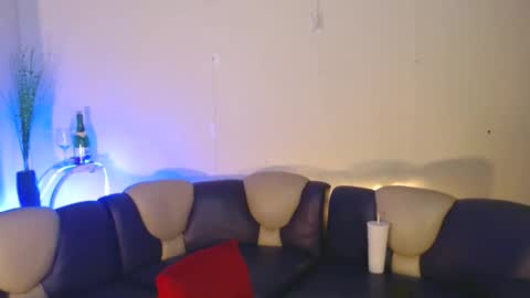 maturity_mommy_intown online show from October 26, 9:03 pm